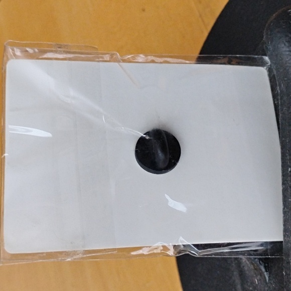 Overwatch Payload Tour Collector's Pin NYCC - Picture 4 of 4